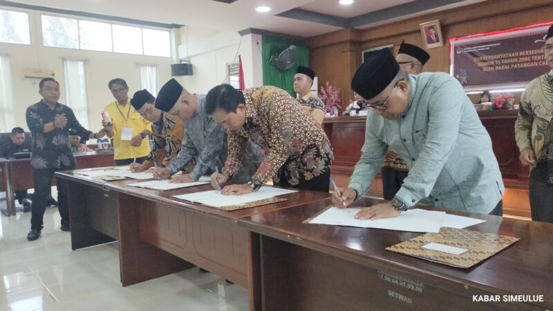 Para calon Bupati Simeulue Teken MoU Helsinki